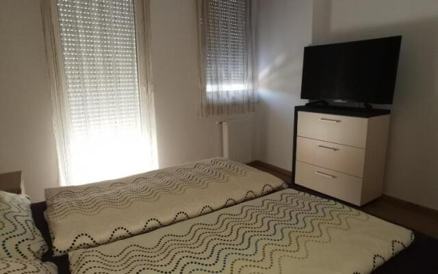 Noémi Wellness Apartman