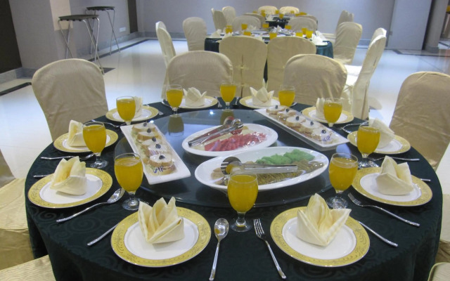 Seri Simanggang Hotel