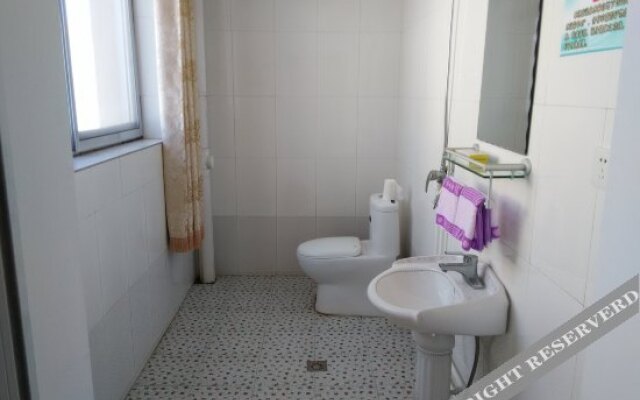 Bihai Hot Spring Holiday Hotel