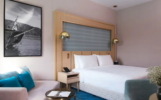 Maani Muscat Hotel & Suites