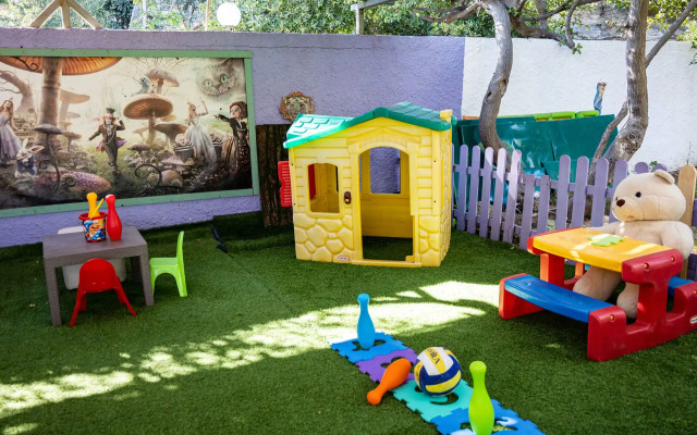 Venus Beach Bungalows Hotel