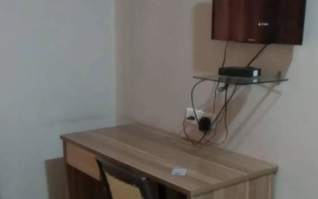 Nakshatra Comforts by OYO Rooms