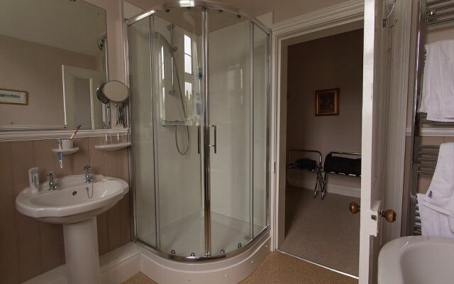 Ashcroft Guest House