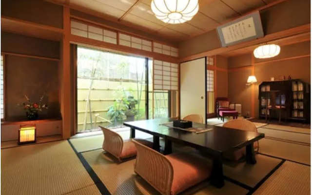 Kikunoyu Ryokan