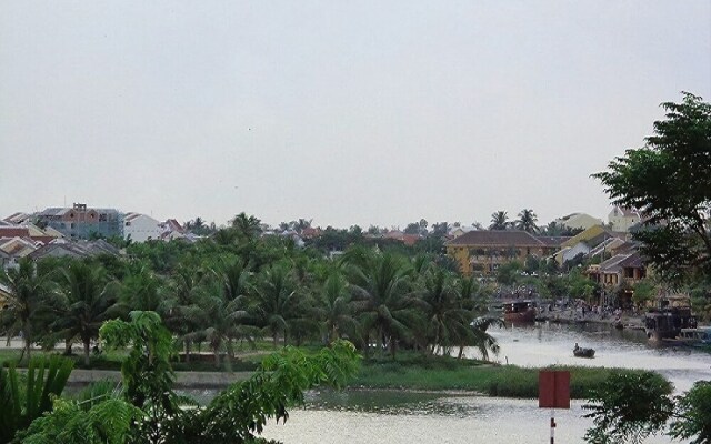 Banana Homestay  Hostel