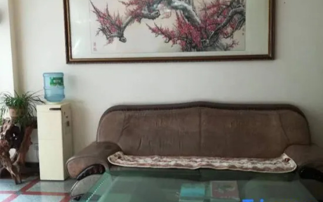 Yingjing Mingyuan Hotel