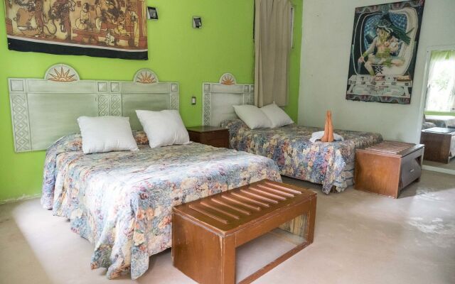 Hotel Tulum Iguanas