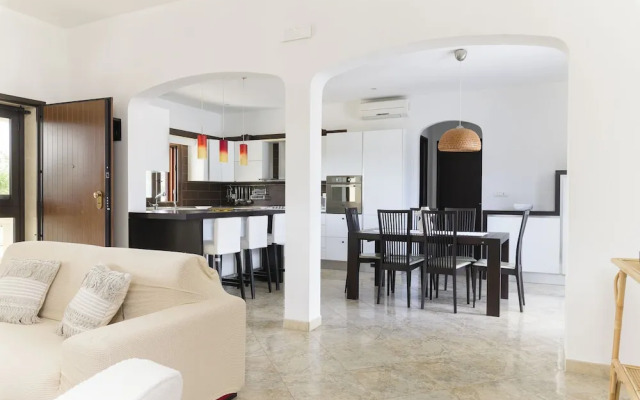 Villa Alexander & Pool Wonderful Italy