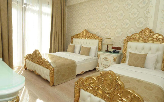 Best Town Hotel