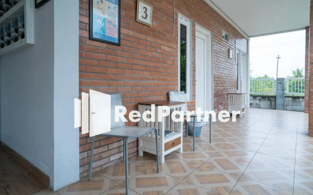 House Acasia Syariah RedPartner