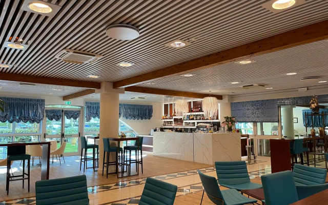 Aparthotel Holiday