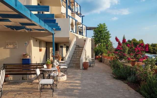 Agnadi Blue Apartments