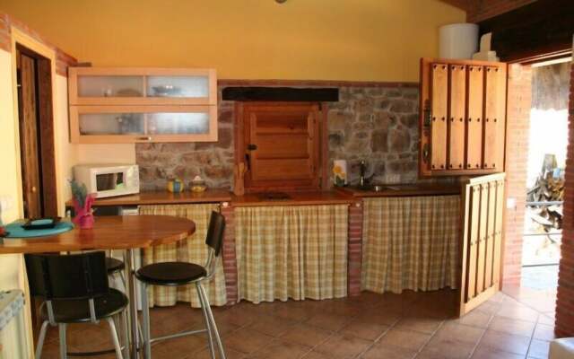 Apartamentos Rurales L'Arboleu