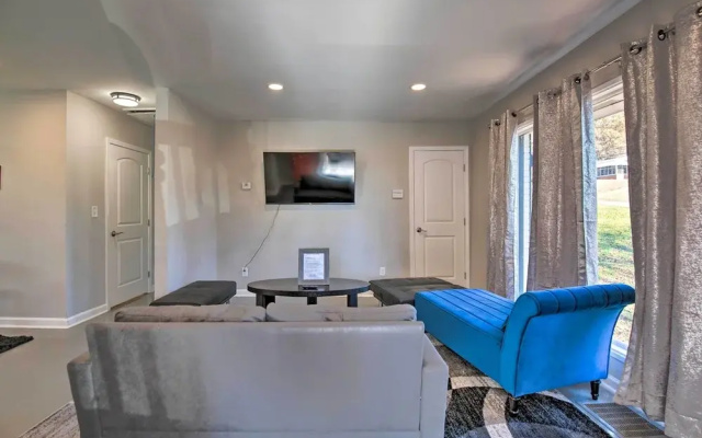 Central Location! ATL Stay 5 Mi to Mercedes-benz
