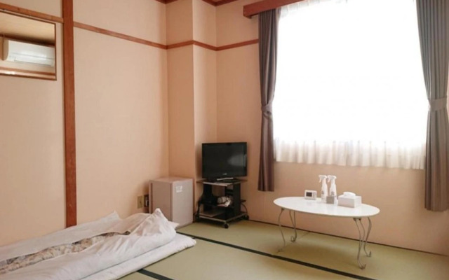 Hotel Shibukawa Hills