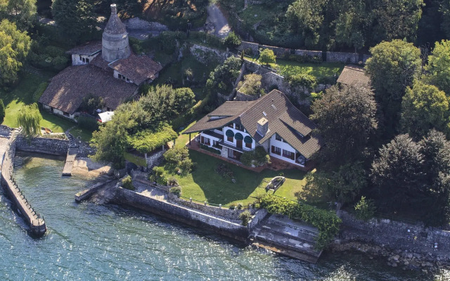 Villa Cinderella 7 CAMERE 13 PAX