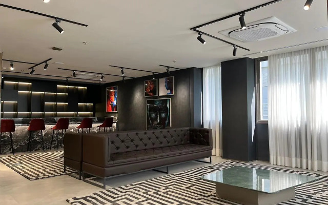 Iconyc Charlie Ibirapuera Hotel