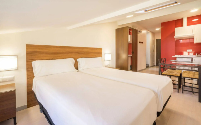 Apartamentos H2 Cáceres