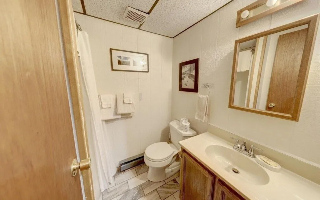Koby 4 Bedroom Home by Redawning