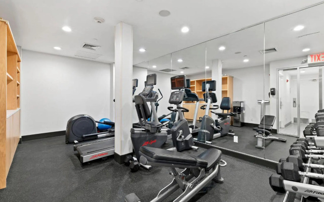 Holiday Inn Manhattan 6th Ave - Chelsea by IHG