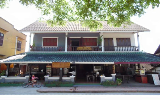 Chansavang Guesthouse