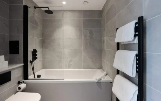 The Tottenham Hideaway - Alluring 1bdr Flat With Balcony