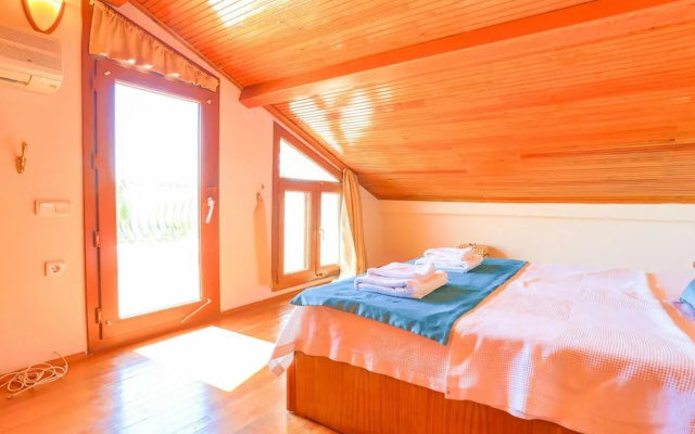 Villa Eos in Kalkan With 3 Bedrooms and 4 Bathrooms