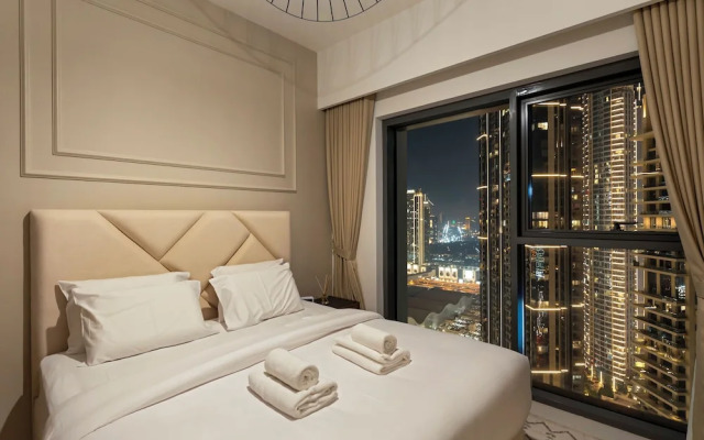 Panoramic Burj Khalifa View by Propigo