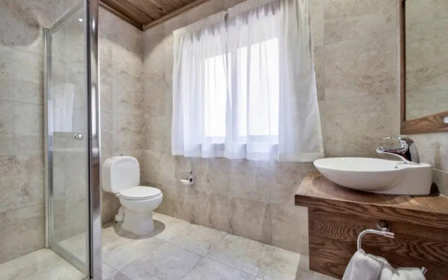 Villa Hibiscus 3 Bedroom Villa With Private Pool