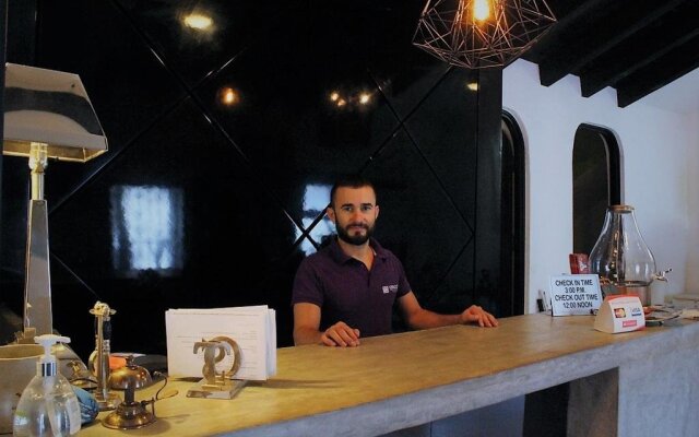 Cinco22 Hotel B&B