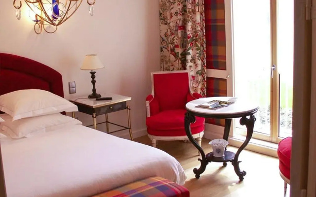 Le Chateau De Beaulieu