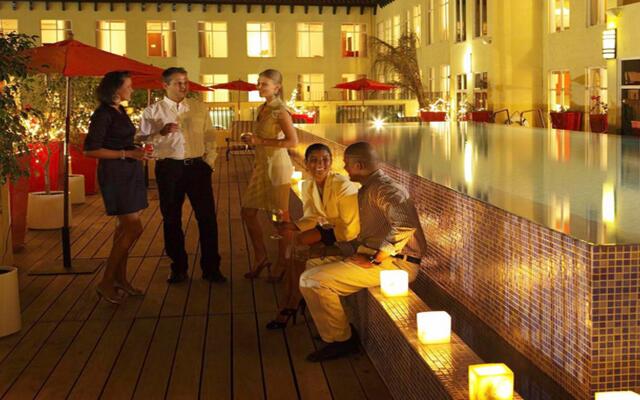 S Hotel Kingston