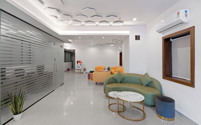 The Elite Hotel