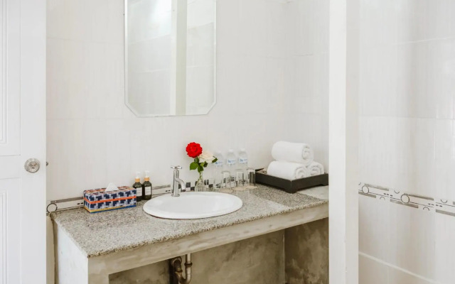 Baan Pai Riverside Resort