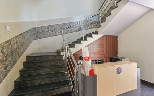 OYO 14348 Flagship Apollo Hospital