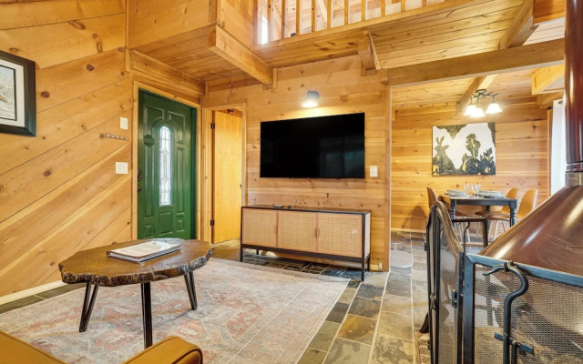 Sautee Nacoochee Mtn Paradise w/ Spacious Deck!