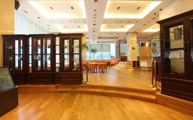 Hotel Agrina