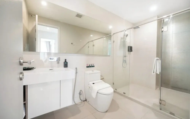 The Rich Residences Sukhumvit Nana