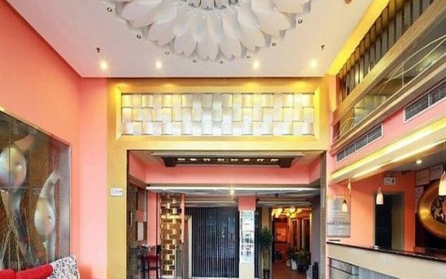7 Days Inn Zhenjiang South Railway Station Dantu Jingu Road Branch – Hotel Rooms – Zhenjiang