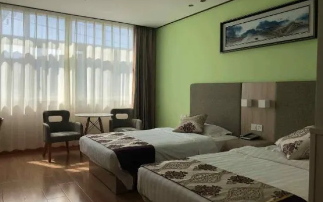 Nongjun Hotel