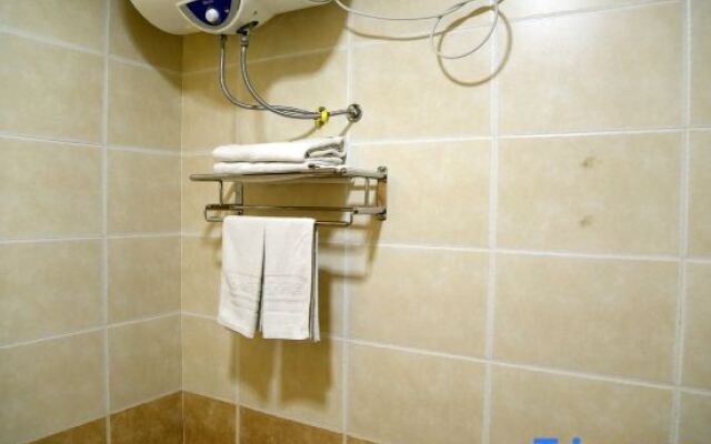 Yushu Jiahe Business Hotel