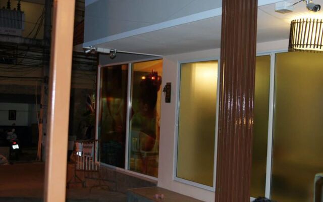 V Like At Pattaya Hotel