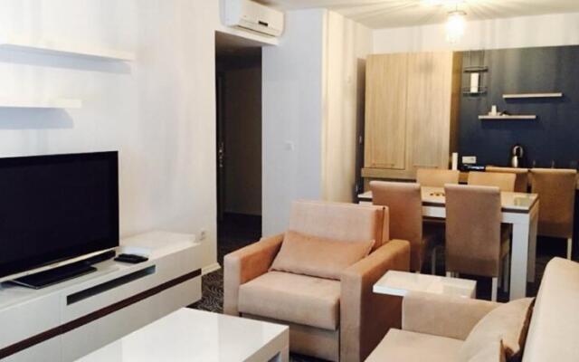 The White Points Suites & Studios Tuyap