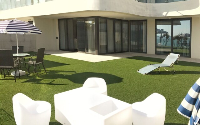 Hulusea Hotel Resort