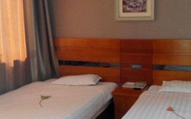 Wudangshan Tanluzhe Youth Hostel