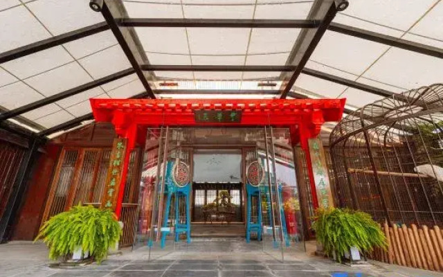 Luoyang Wanjin Hotel (Luoqi Ancient City Yingtianmen Scenic Area)