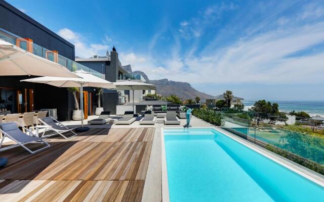 Jo Leo House by Totalstay