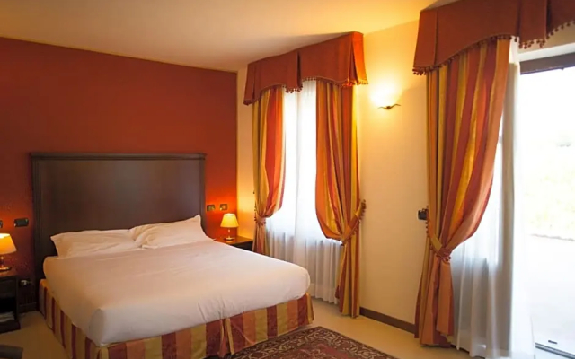 Villa Lauri