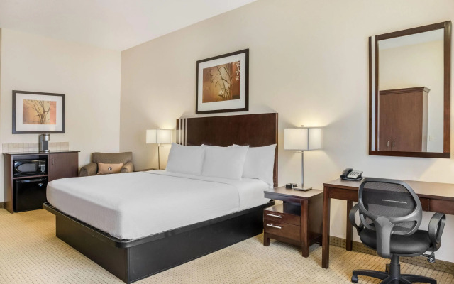 Ramada by Wyndham Lac La Biche