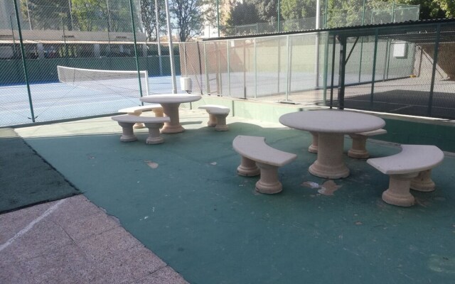 1.parque IV esc 2 6º pta 12
